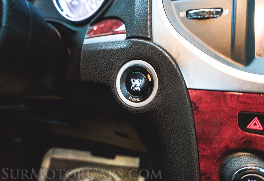 2014 Chrysler 300 - Image 24