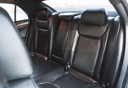 2014 Chrysler 300 - Image 27