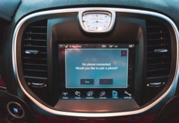 2014 Chrysler 300 - Image 34