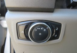 2017 Ford Super Duty F-250 SRW - Image 48