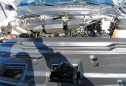 2017 Ford Super Duty F-250 SRW - Image 54