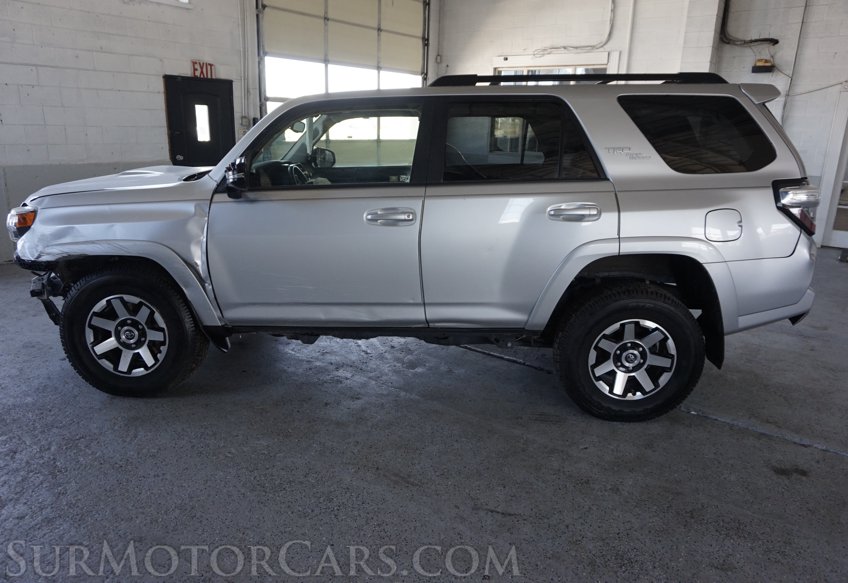 2019 Toyota 4Runner - Image 10