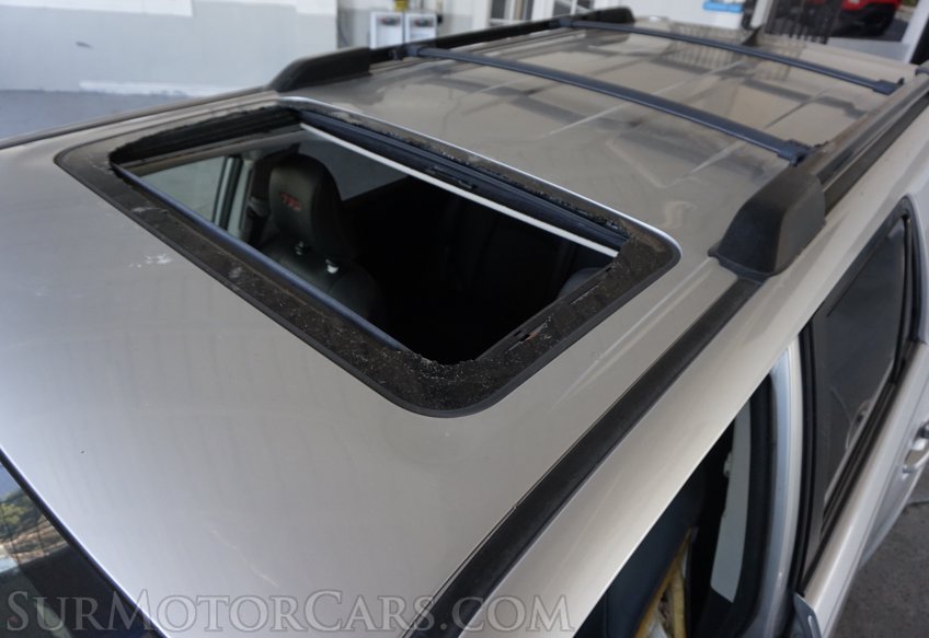 2019 Toyota 4Runner - Image 13