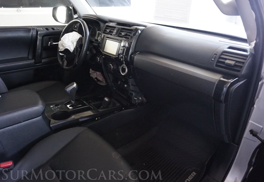 2019 Toyota 4Runner - Image 17