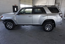 2019 Toyota 4Runner - Image 10