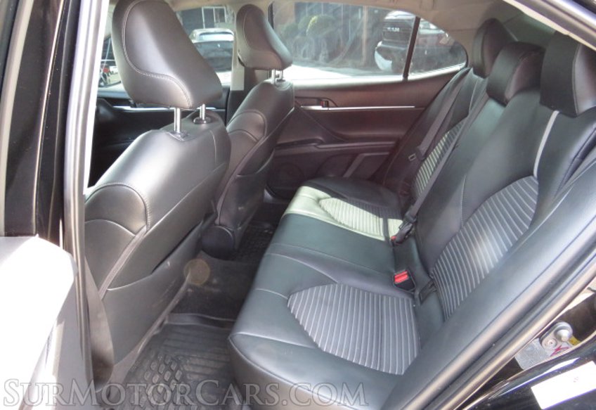 2018 Toyota Camry - Image 29