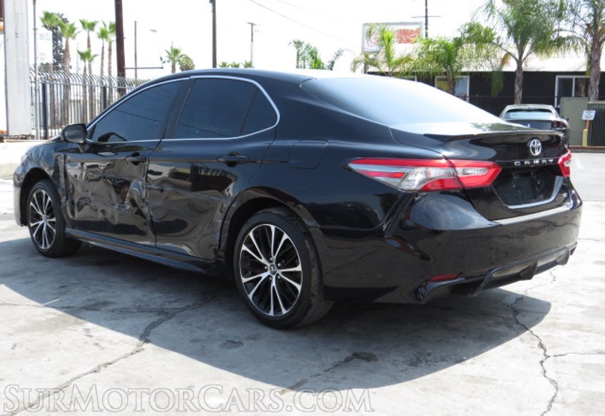 2018 Toyota Camry - Image 8