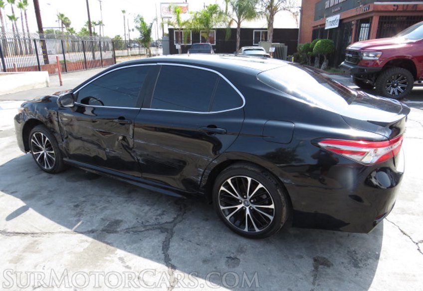 2018 Toyota Camry - Image 6