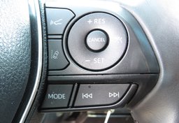 2018 Toyota Camry - Image 33