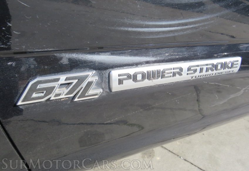 2019 Ford Super Duty F-350 SRW - Image 19