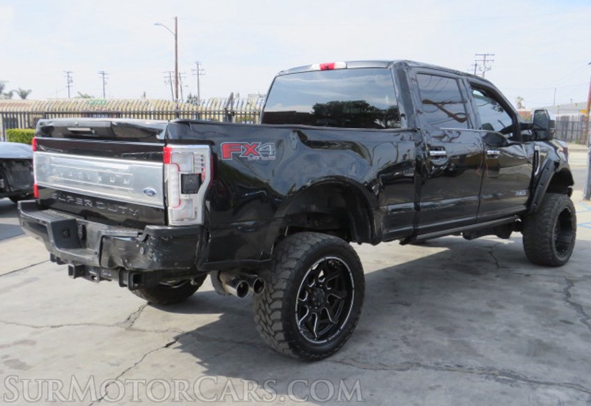 2019 Ford Super Duty F-350 SRW - Image 9