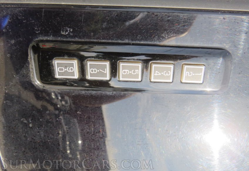 2019 Ford Super Duty F-350 SRW - Image 41