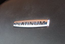 2019 Ford Super Duty F-350 SRW - Image 17