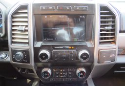 2019 Ford Super Duty F-350 SRW - Image 38