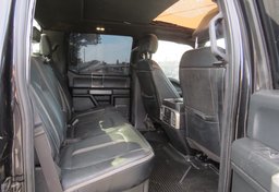 2019 Ford Super Duty F-350 SRW - Image 31