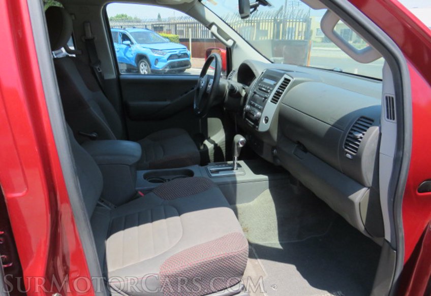 2012 Nissan Frontier - Image 21