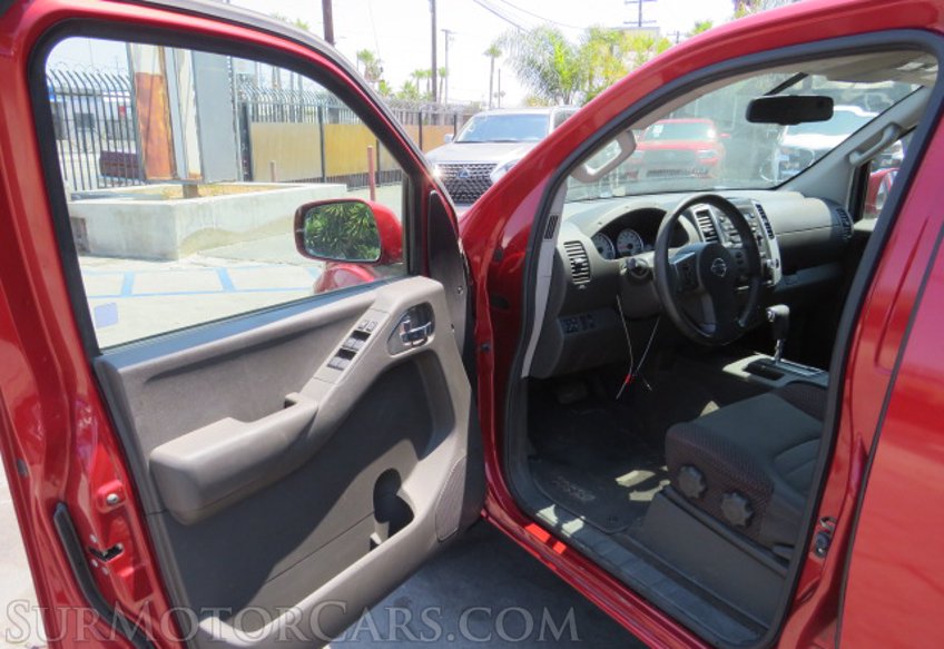 2012 Nissan Frontier - Image 25