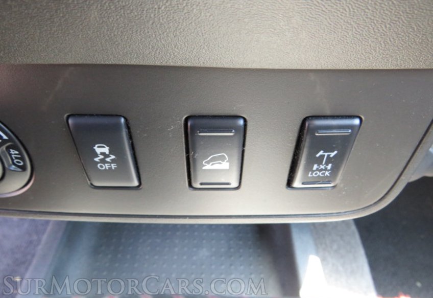 2012 Nissan Frontier - Image 44