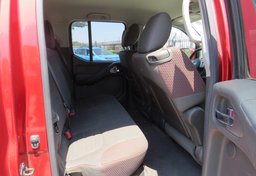 2012 Nissan Frontier - Image 28