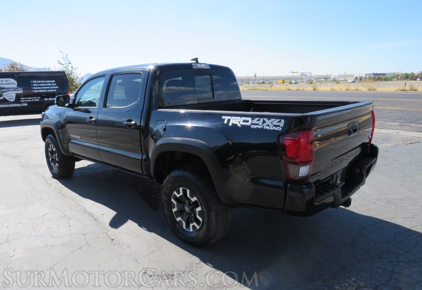 2021 Toyota Tacoma 4WD - Image 5