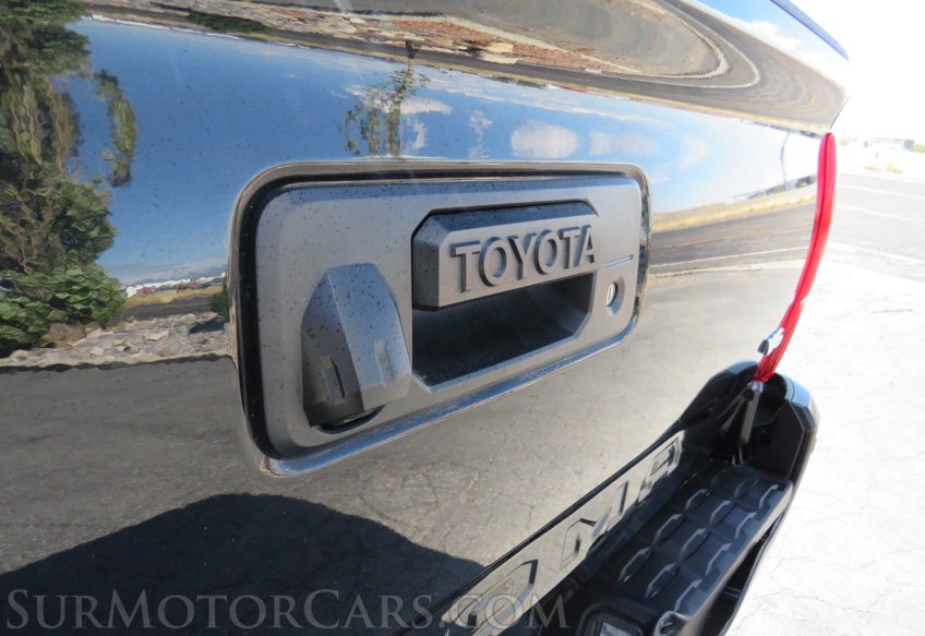 2021 Toyota Tacoma 4WD - Image 21