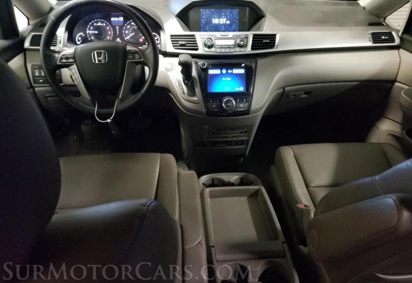 2015 Honda Odyssey - Image 7