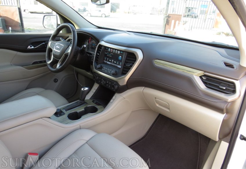 2019 GMC Acadia - Image 39