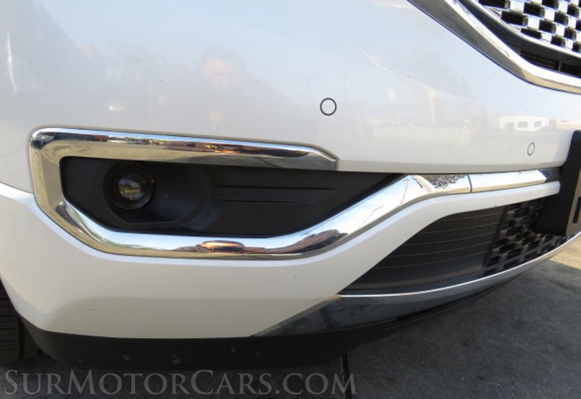 2019 GMC Acadia - Image 25