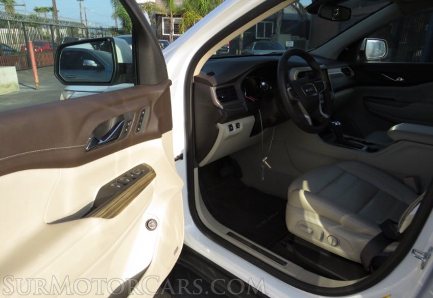 2019 GMC Acadia - Image 35