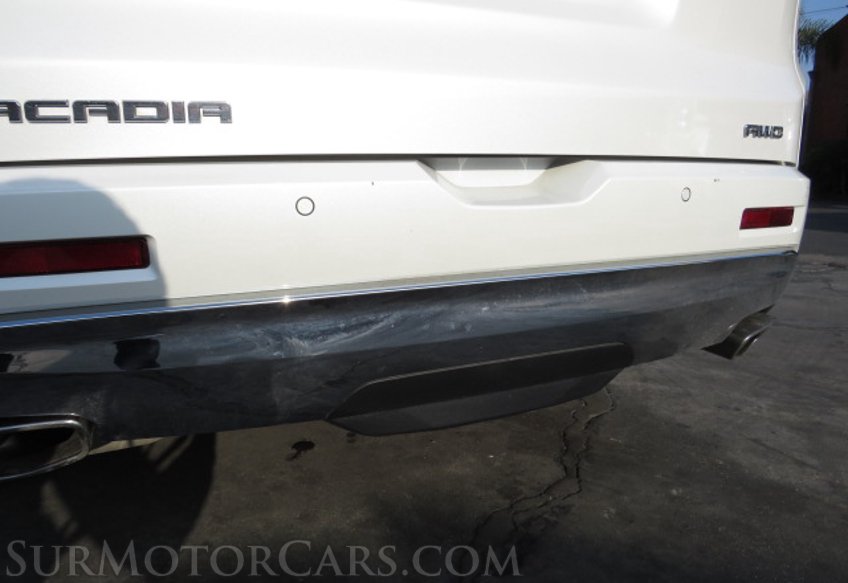 2019 GMC Acadia - Image 18