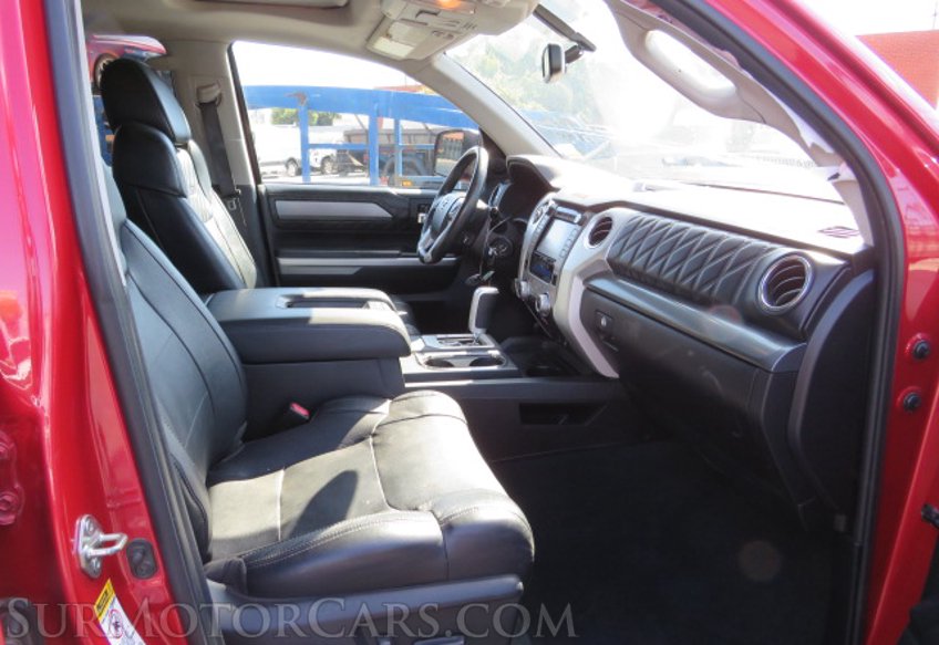 2014 Toyota Tundra 4WD Truck - Image 27