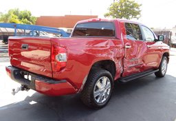 2014 Toyota Tundra 4WD Truck - Image 8