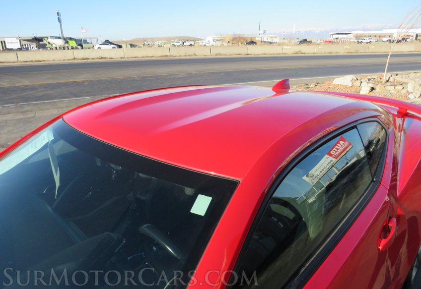 2016 Chevrolet Camaro - Image 19