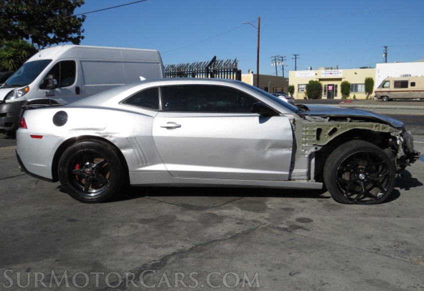 2015 Chevrolet Camaro - Image 12