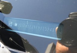 2015 Chevrolet Camaro - Image 31