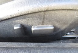 2015 Chevrolet Camaro - Image 25