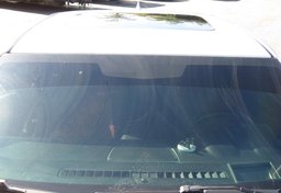 2015 Chevrolet Camaro - Image 13