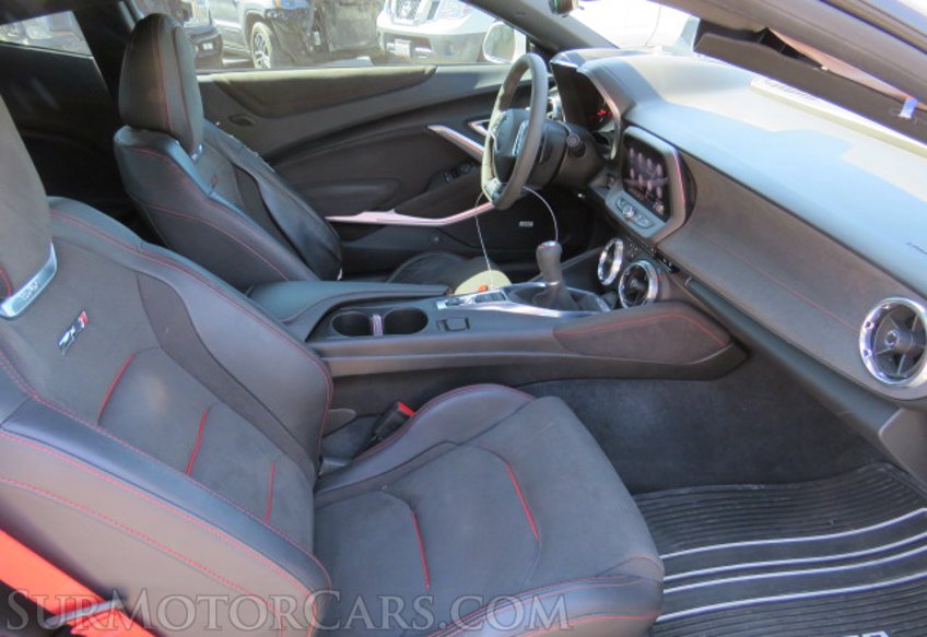 2019 Chevrolet Camaro - Image 24