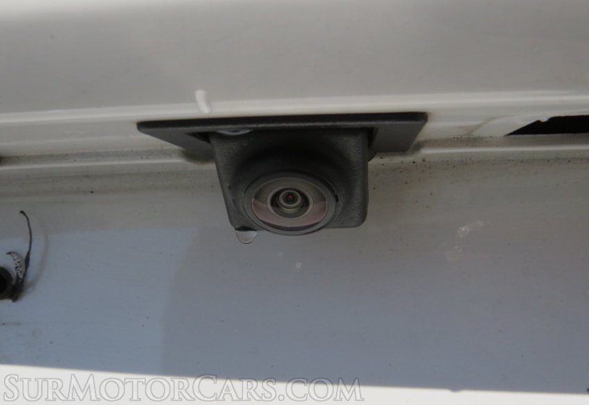 2019 Chevrolet Camaro - Image 18