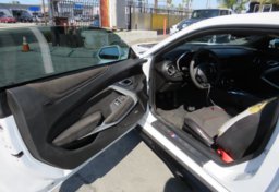 2019 Chevrolet Camaro - Image 21