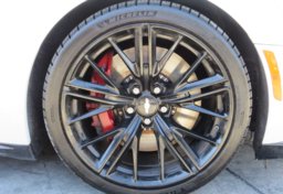 2019 Chevrolet Camaro - Image 17