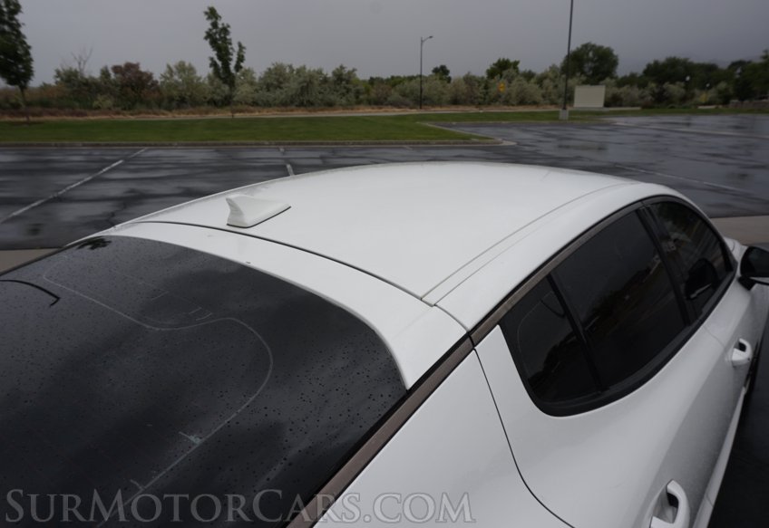 2020 Kia Stinger - Image 24