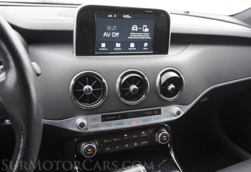 2020 Kia Stinger - Image 40