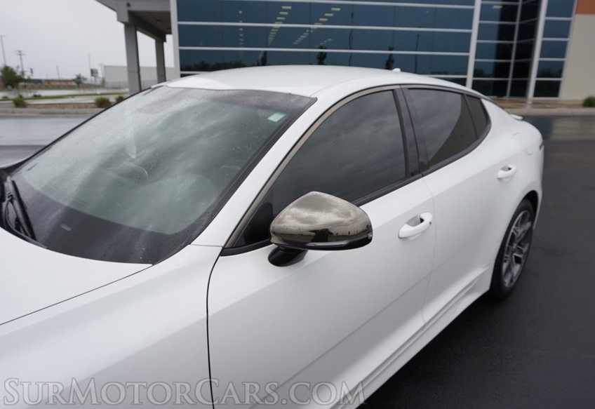 2020 Kia Stinger - Image 22