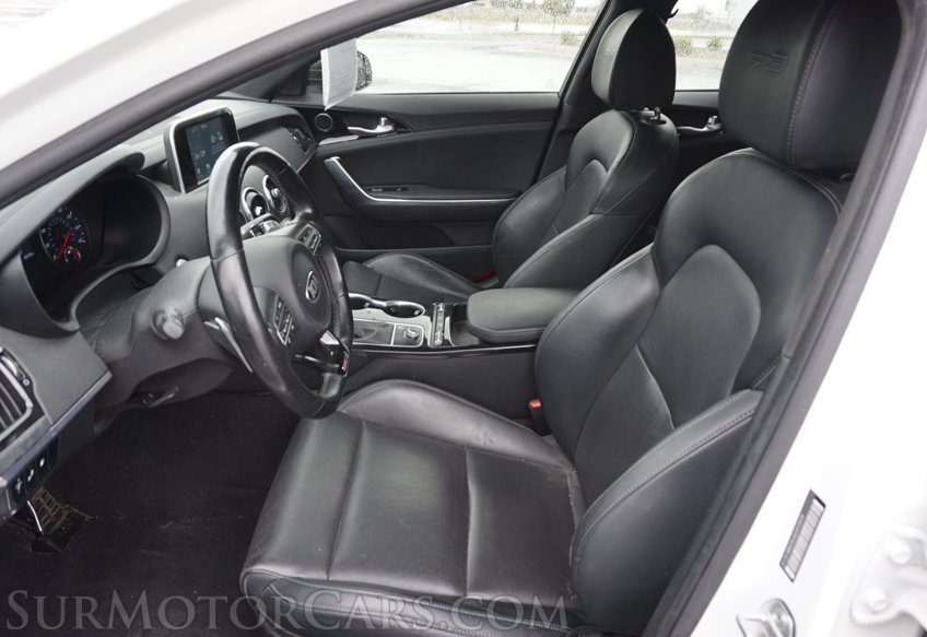 2020 Kia Stinger - Image 31