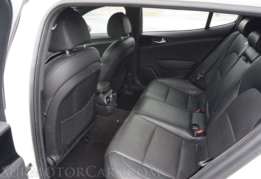 2020 Kia Stinger - Image 33