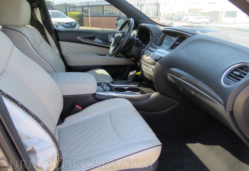 2019 Infiniti QX60 - Image 26