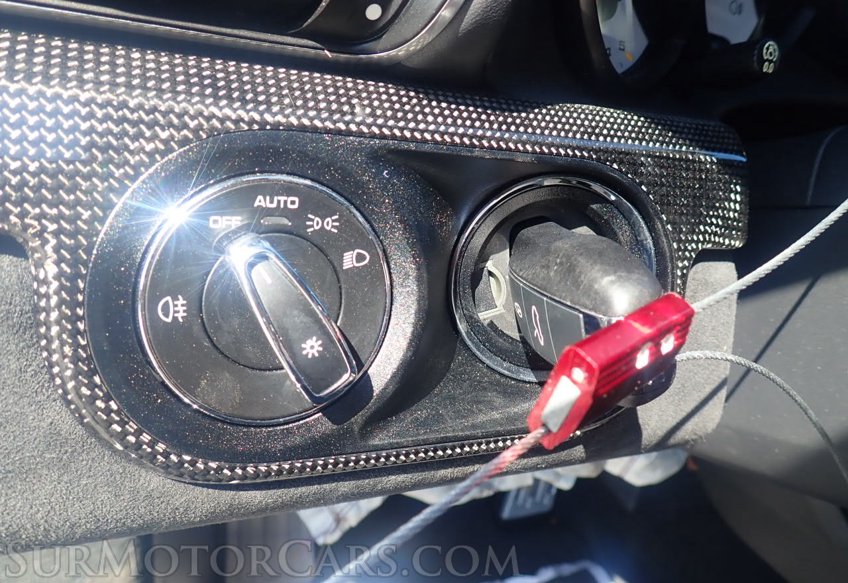 2019 Porsche 911 - Image 47