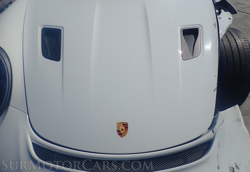 2019 Porsche 911 - Image 23