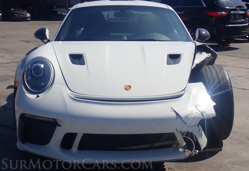 2019 Porsche 911 - Image 11
